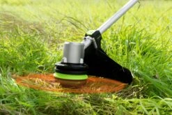 EGO Power Akku-Rasentrimmer ST1511E Inkl. Akku BA1400T + Ladegerät CH2100E -Gartengeräte Geschäft EGO Line trimmer powerload 3 1