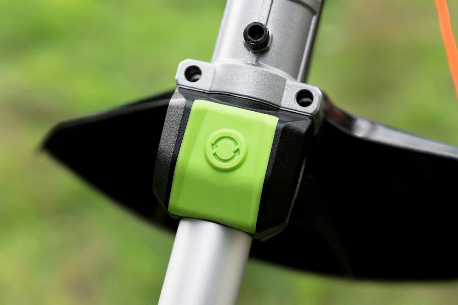 EGO Power Akku-Rasentrimmer ST1510E 7 EGO Power Akku-Rasentrimmer ST1510E – Bild 7