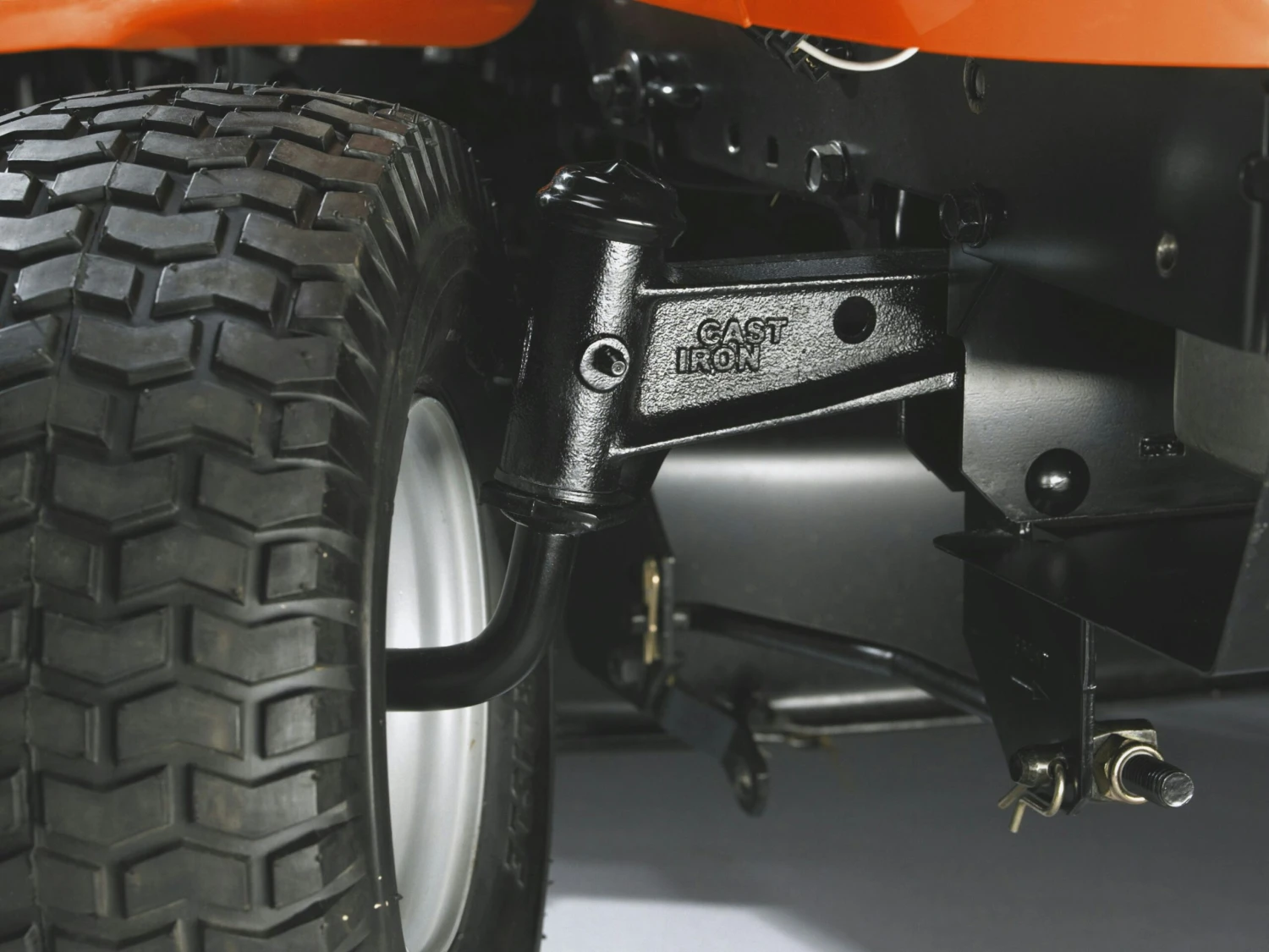 Husqvarna Rasentraktoren TS 138 5 Husqvarna Rasentraktoren TS 138 – Bild 5