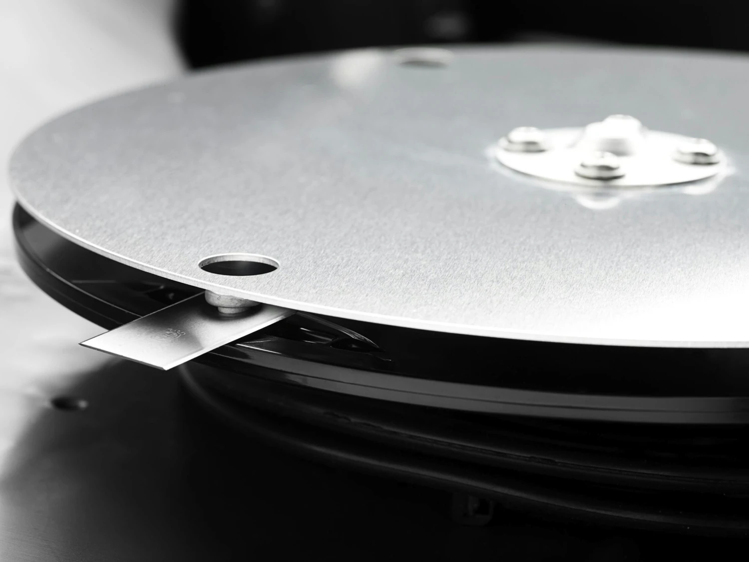 Husqvarna Mähroboter AUTOMOWER® 105 3 Husqvarna Mähroboter AUTOMOWER® 105 – Bild 3