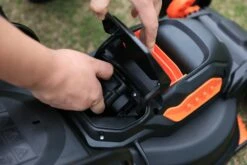 Yardforce LM C33 - Akku-Rasenmäher 20V -Gartengeräte Geschäft LM C33 3