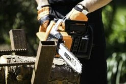 Yardforce LS C35W - Akku-Kettensäge 20V -Gartengeräte Geschäft LS C35W 4