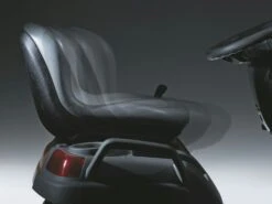 Husqvarna Gartentraktor TC 139T 9 Husqvarna Gartentraktor TC 139T -Gartengeräte Geschäft Leicht verstellbarer Sitz