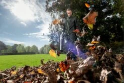 Metabo Akku-Laubbläser LB 18 LTX BL 2x 5,2 Ah, Ladegerät ASC 55 -Gartengeräte Geschäft Produktbild 601607650 13